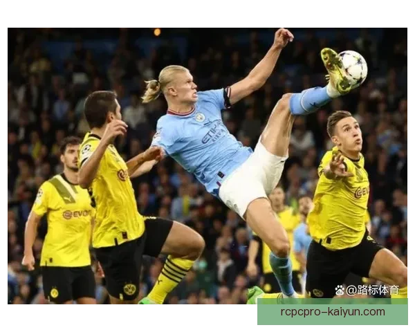 哈兰德在瓜帅战术下表现稳健，助力球队竞争力增强人关注。