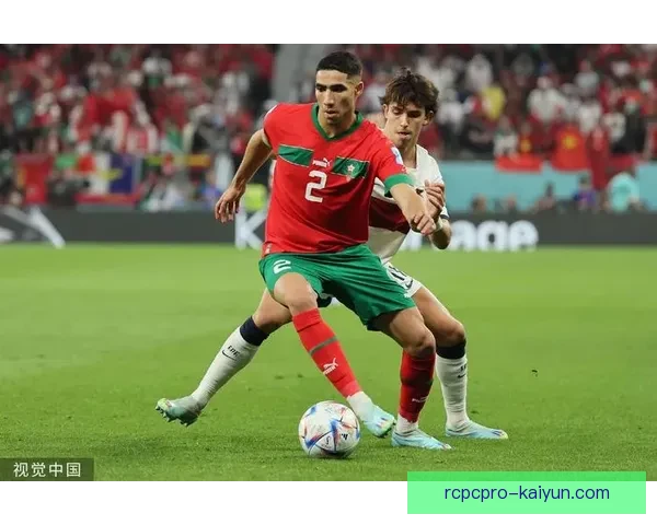 阿什拉夫在恩里克战术体系中逐渐成为核心，表现稳健引发关注